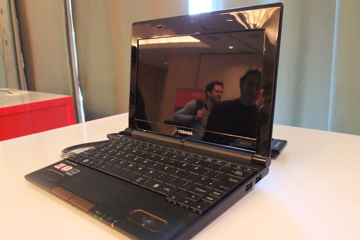 The Toshiba NB500D