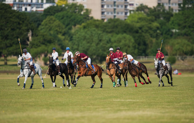 Polo-in-Richmond-Park-04.jpg