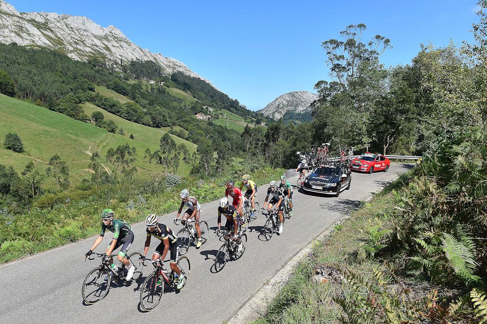 The day's breakaway during stage 15