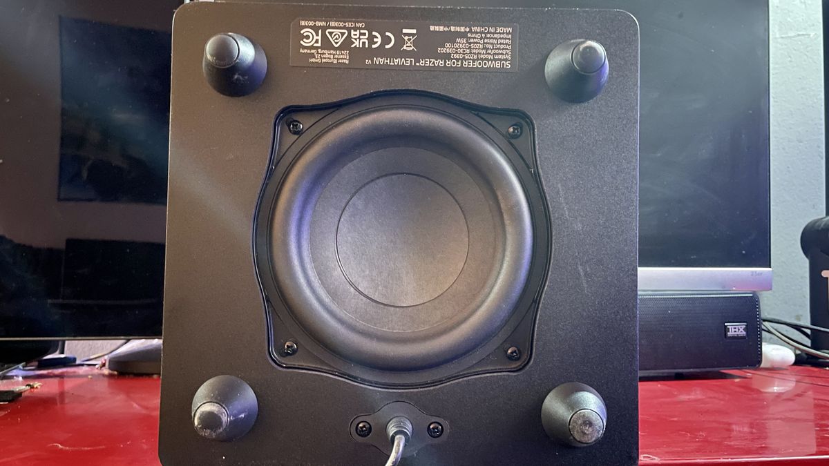 Razer Leviathan V2