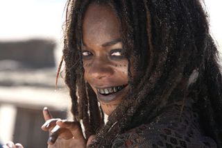 Naomie Harris plays voodoo lady Tia Dalma.