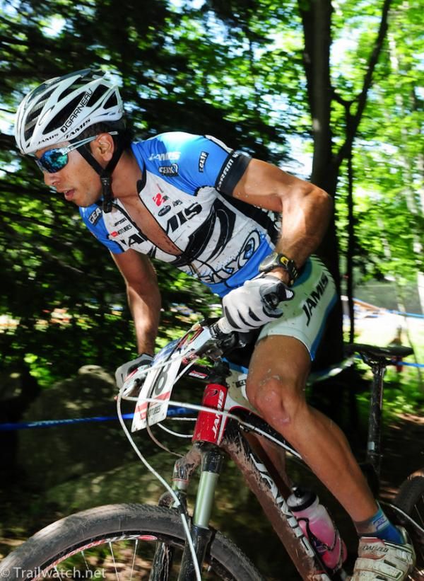 Rotem Ishai (Team Jamis) moved up dramatically from his start position