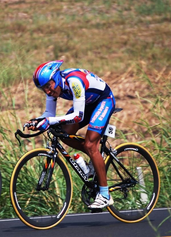 Ferney Bello (Col) Imbabura