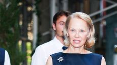 HEADSHOT OF PAMELA ANDERSON