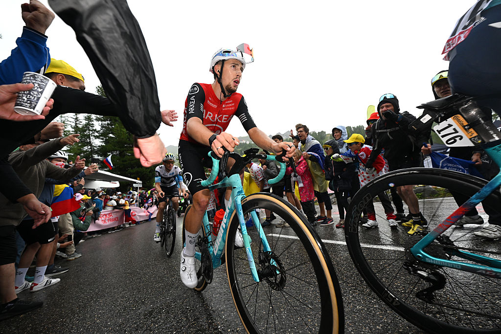 LA PLAGNE, FRANCE - JULY 25: Kevin Vauquelin of France and Team Arkea - B&amp;amp;B Hotels competes climbing to the La Plagne while fans cheer during the 112th Tour de France 2025, Stage 19 a 93.1km stage from Albertville to La Plagne 2062m / #UCIWT / Stage route modified over infected cattle / on July 25, 2025 in La Plagne, France. (Photo by Dario Belingheri/Getty Images)