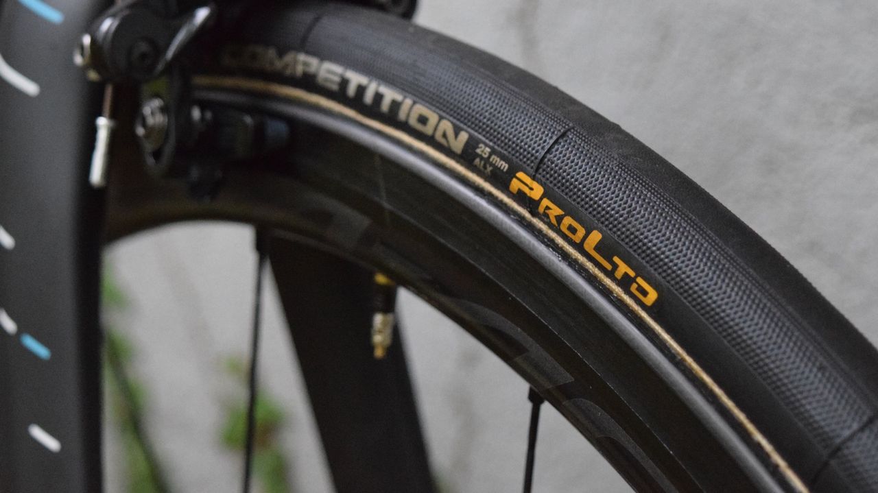 Chris Froome was running Continental Competition ALX 25mm tubular tyres for the Tour de Romandie