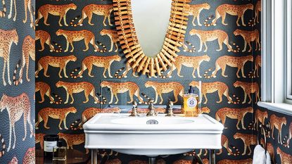 Cloakroom ideas |