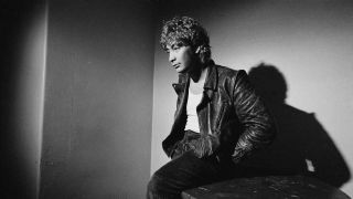 Chis Rea studio portrait