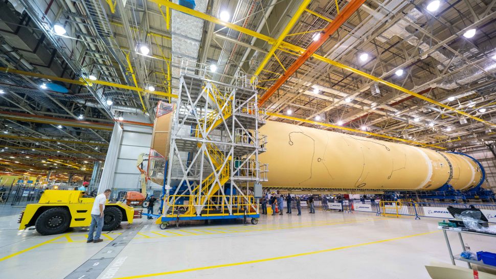 NASA Orders More SLS Megarockets from Boeing for Artemis Moon Missions