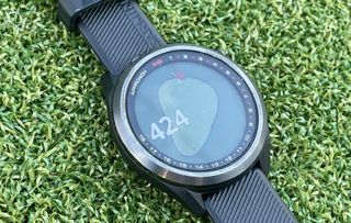 Garmin Approach S42 golf watch