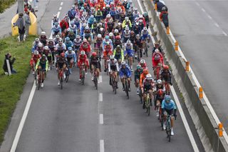 The peloton rides on