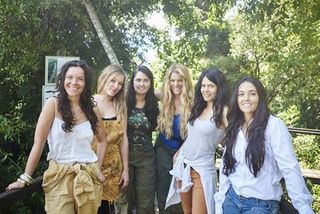 Smile, Social group, Denim, Jeans, Bag, People in nature, Friendship, Youth, Beauty, Waist,