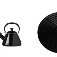 Le Creuset Kone Kettle with Cooling Tool - was £123, now £100.50 at Amazon