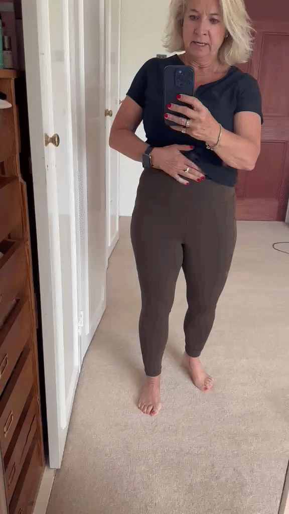 Video footage of tester Facey Williams wearing the Lululemon Fast &amp;amp; Free High-Rise Tights for the purposes of this review