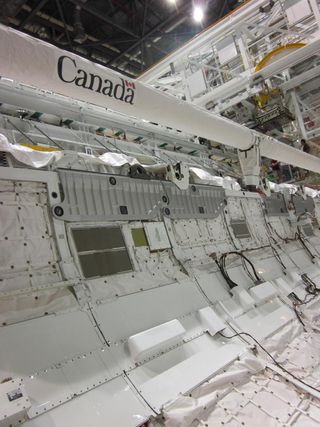 Shuttle Discovery Canadarm