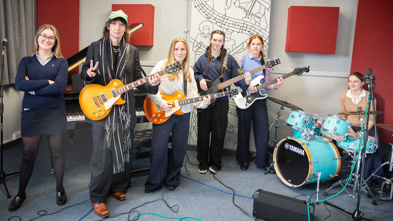 Justin Hawkins with students in the recording studio at Hereford Cathedral School 