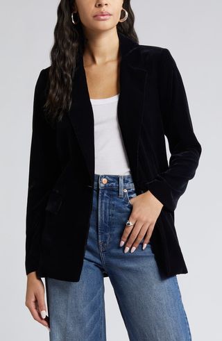 Relaxed Velvet Blazer