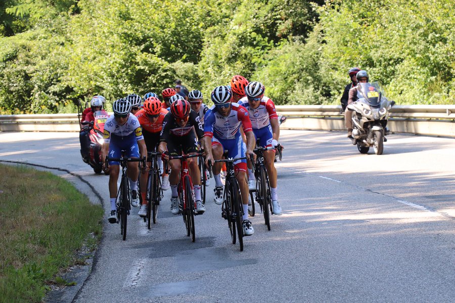 Breakaway at the Tour de l'Ain on stage 3