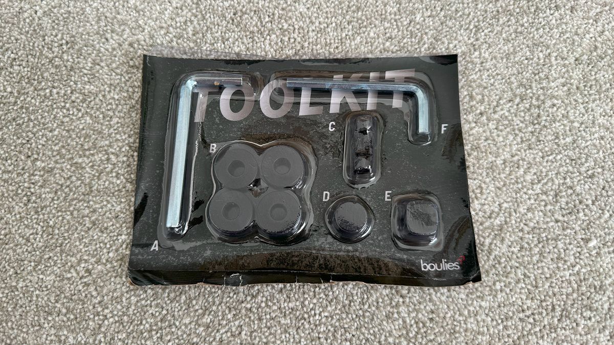The assembly tools you get with the Boulies Master Series