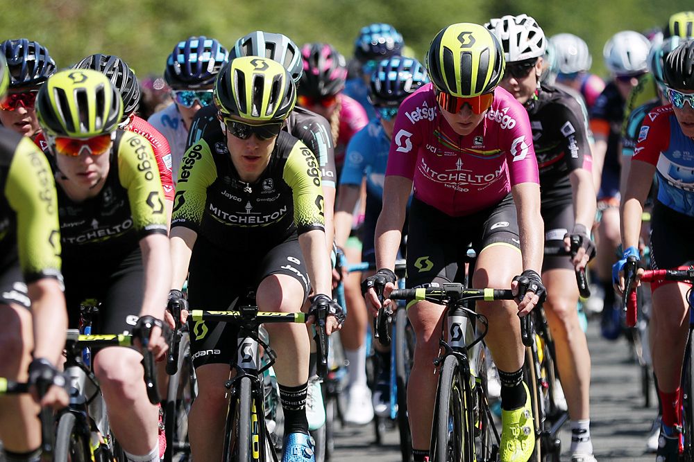 Amanda Spratt and Annemiek van Vleuten (Mitchelton-Scott) in stage 1 at Emakumeen Bira