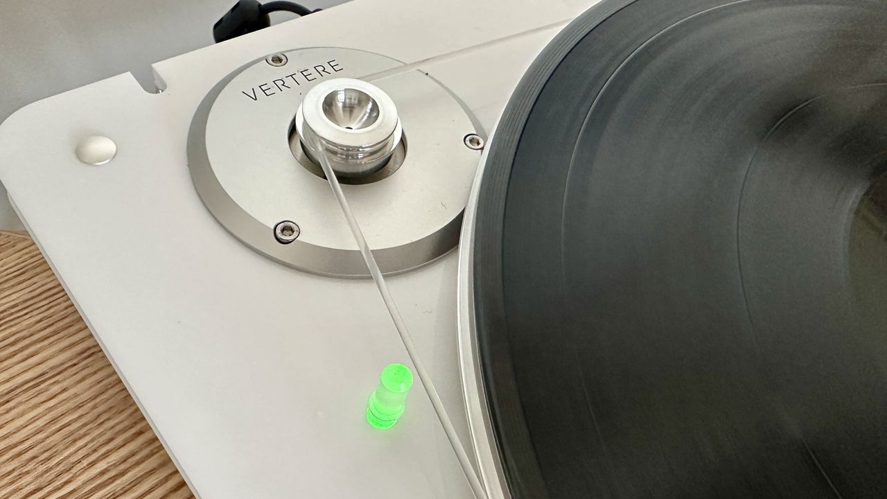 Vertere DG X turntable, in a hi-fi listening room, ready for testing