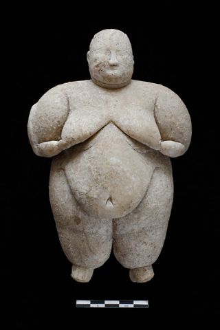 neolithic-goddess-statue-turkey