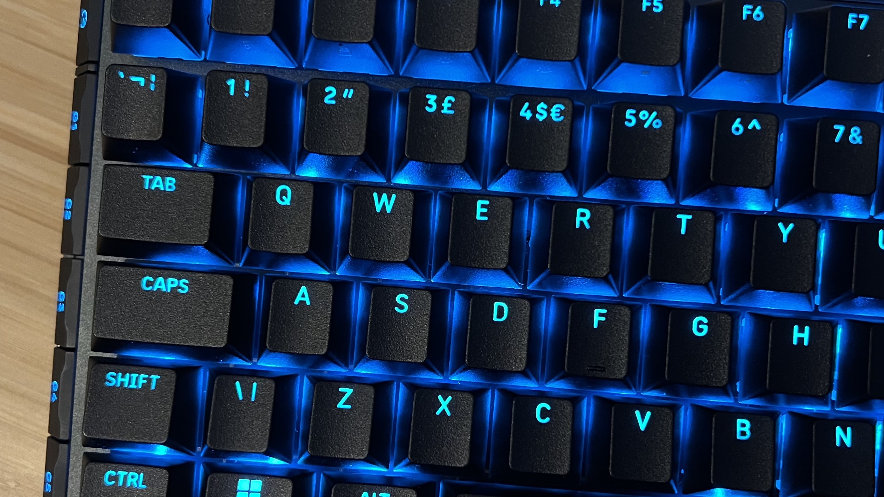 Close up on keycaps of Corsair Vanguard Pro 96 gaming keyboard