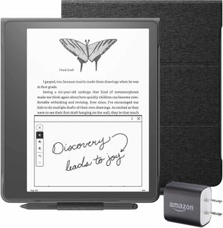 Amazon Kindle Scribe Essentials Bundle