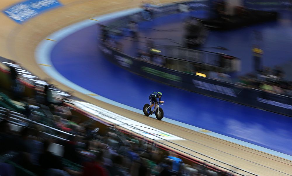 Alex Dowsett (Movistar) during his Hour Record attempt