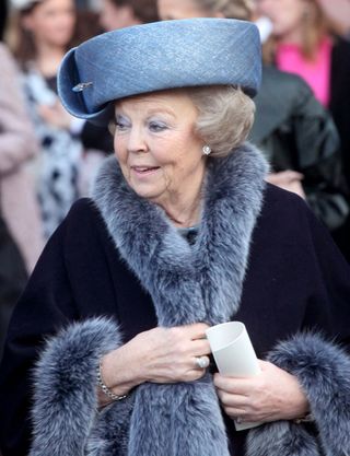 royal hat queen beatrix