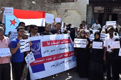 Yemeni people protest deadly attack on retirement home