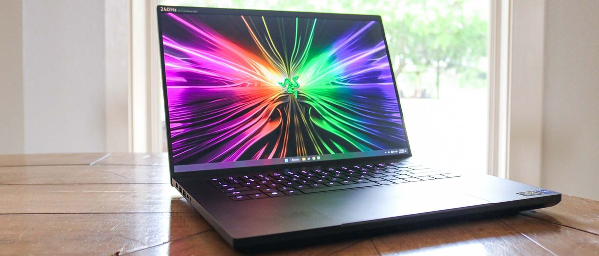 The Razer Blade 16 (2024) on a table