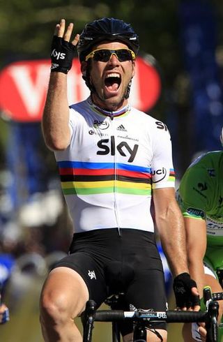 Mark Cavendish (Sky) won the Tour's final stage in Paris for the fourth straight year.