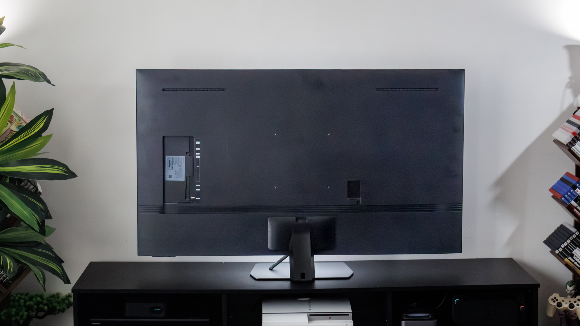 Samsung QN90F Neo QLED TV in a living room