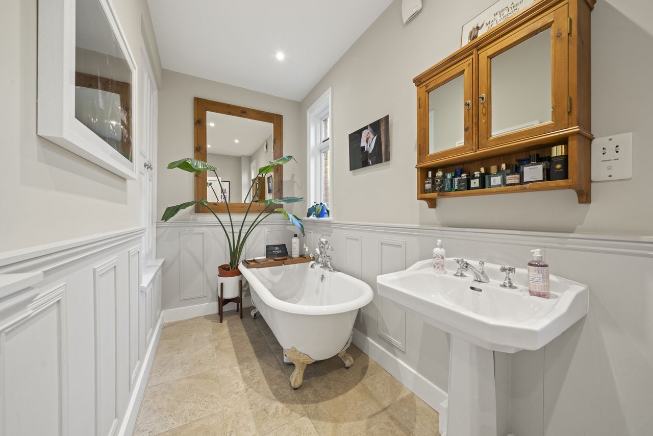 Images of North Lodge, Kent