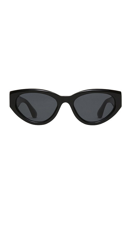 06 Sunglasses