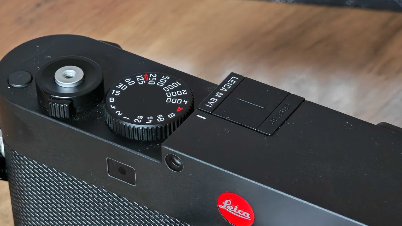 Leica M-EV1