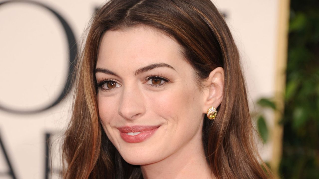 Anne Hathaway&#039;s mascara