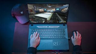 Aorus Master 18 desk