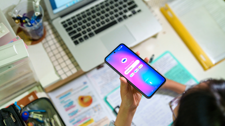 a student using an AI tool to help answer a take-home exam