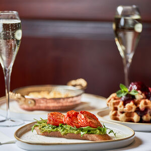 Bottomless Brunch at Royal Horseguards Hotel in London