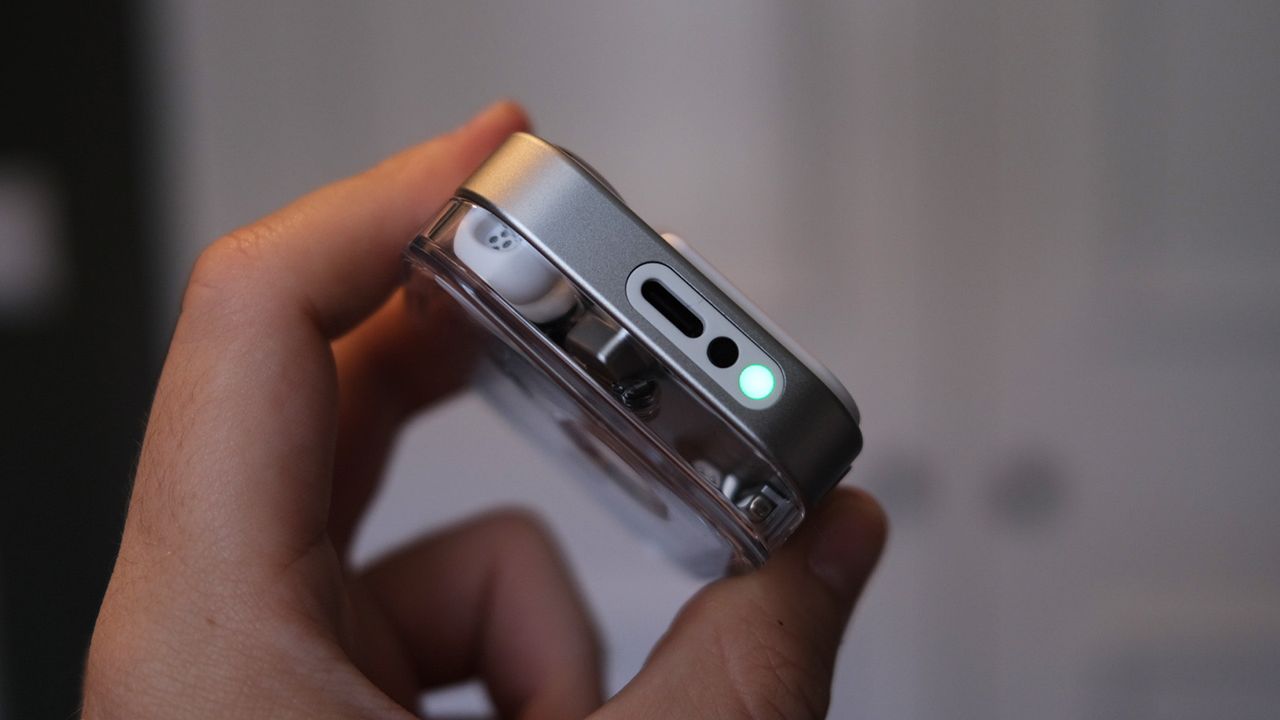 Nothing's Ear (3) Buds Introduce Innovative 'Super Mic' Feature Amid Mixed Reviews