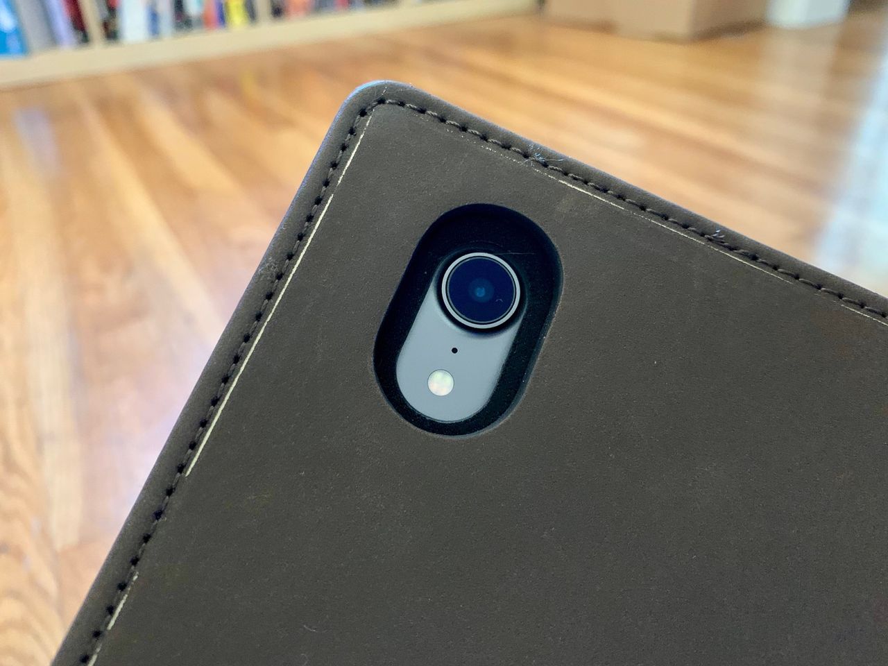 The camera port of the BookBook Vol 2 for iPad Pro