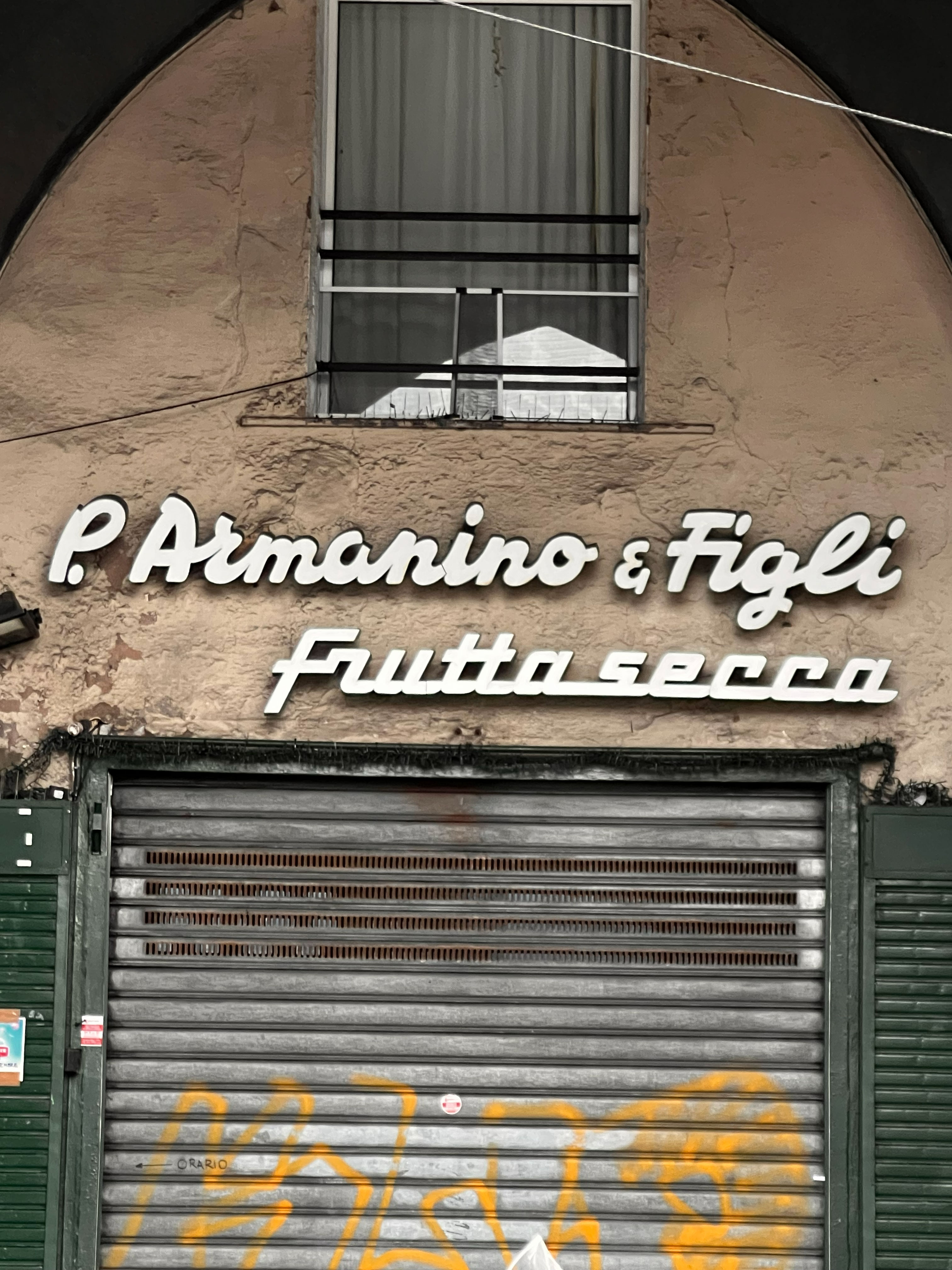 Typographic tourism pictures by Yorgo Tloupas