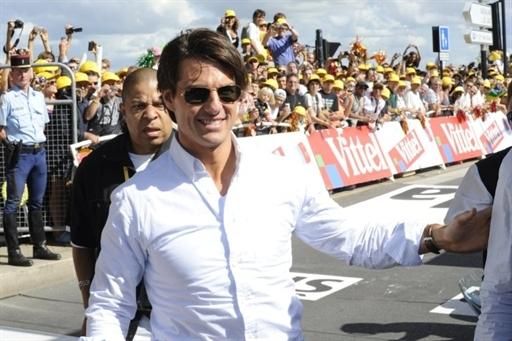 American actor Tom Cruise made an appearance at the end of stage 18