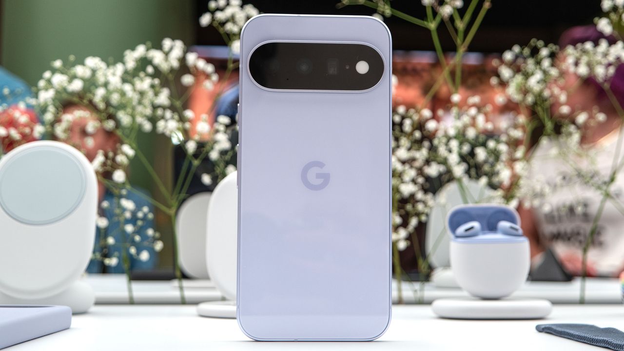 Google Pixel 11 hands-on.