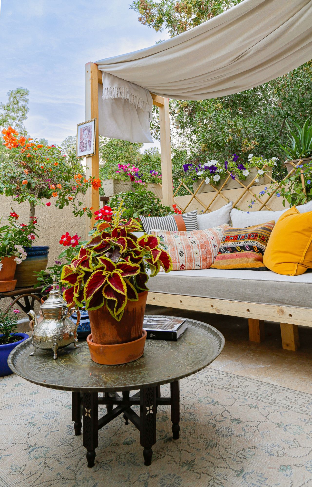 8 DIY canopy ideas for your backyard that can be built in a weekend