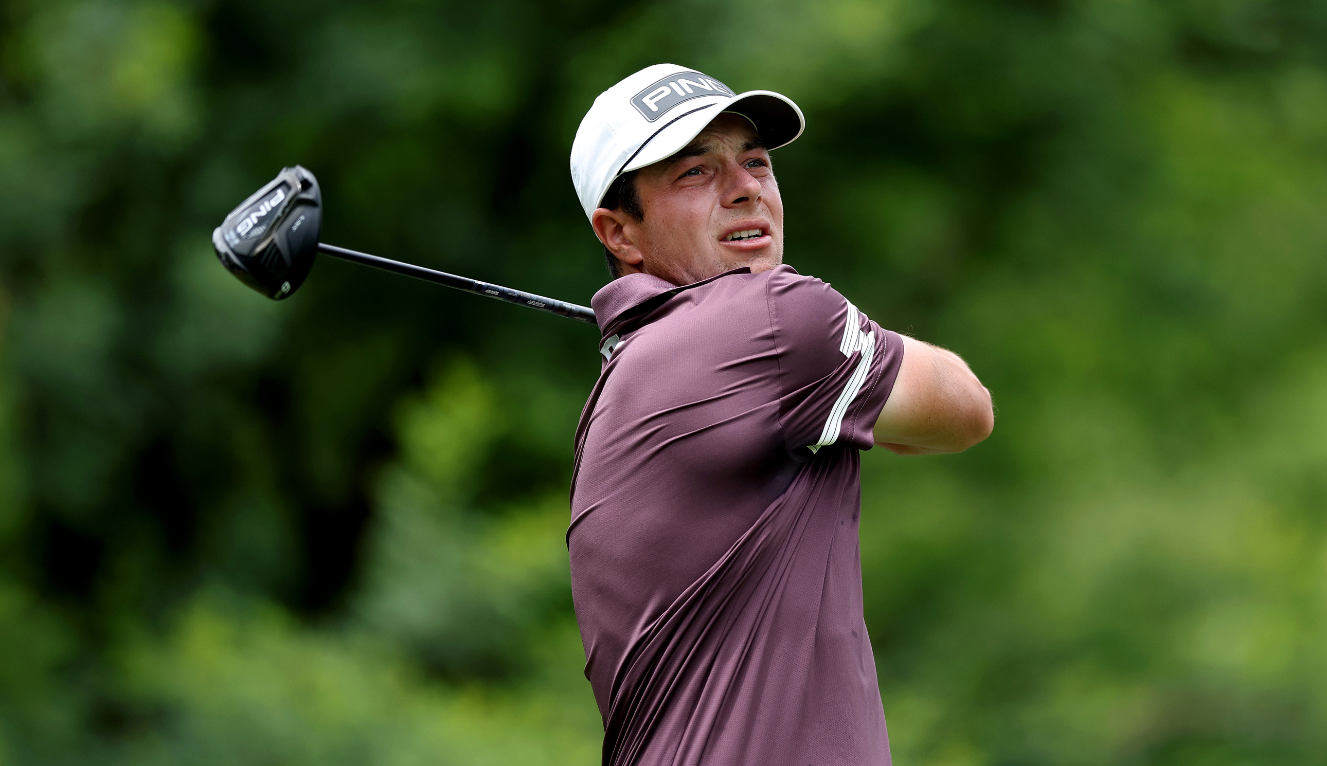 Viktor Hovland hits a driver off the tee