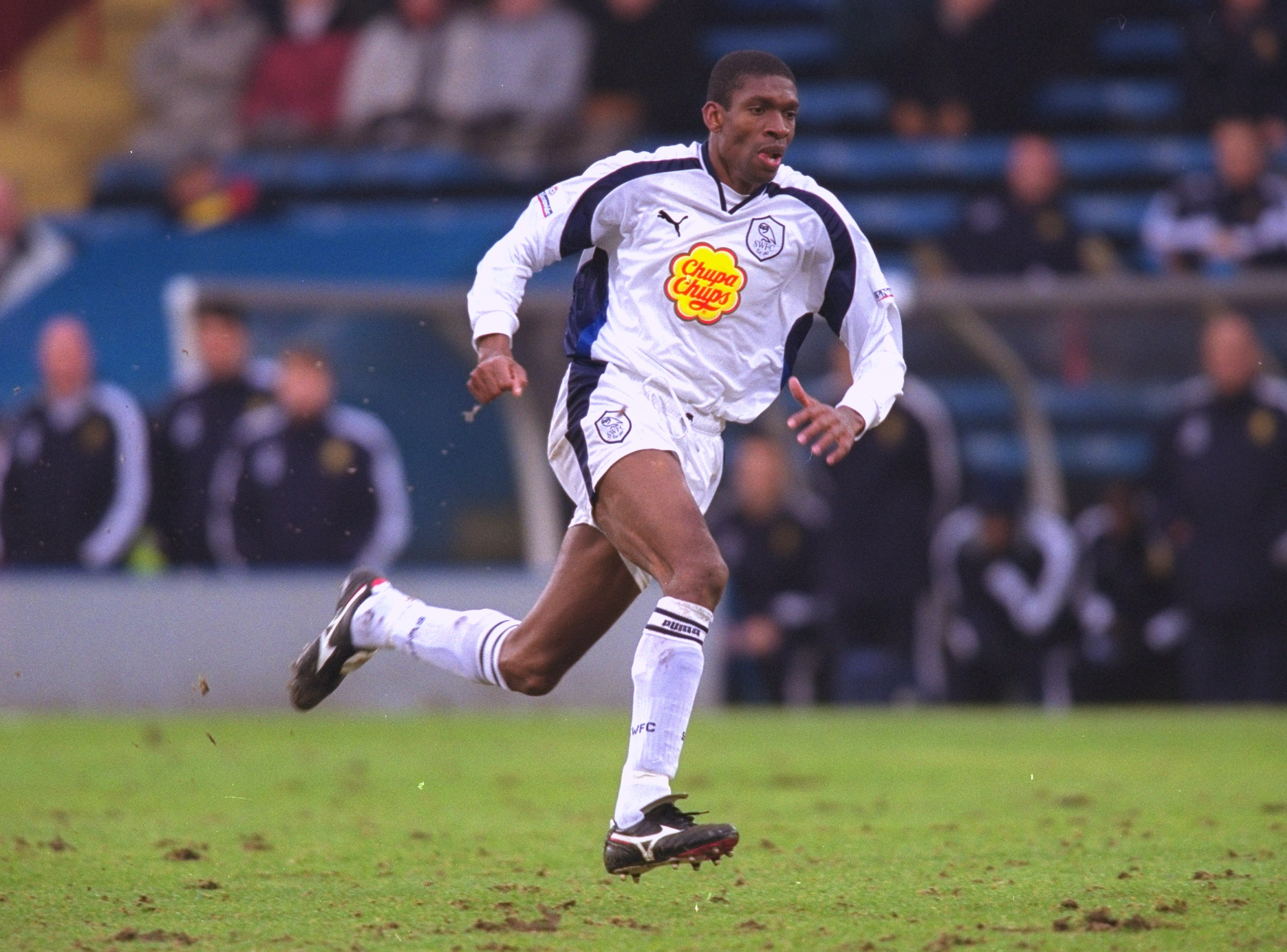 10 Feb 2001:  Efan Ekoku of Sheffield Wednesday in action during the Nationwide League Division One match against Wimbledon played at Selhurst Park, in London. Wimbledon won the match 4-1. \ Photo taken by Steve Bardens \ Mandatory Credit: Allsport UK /Allsport