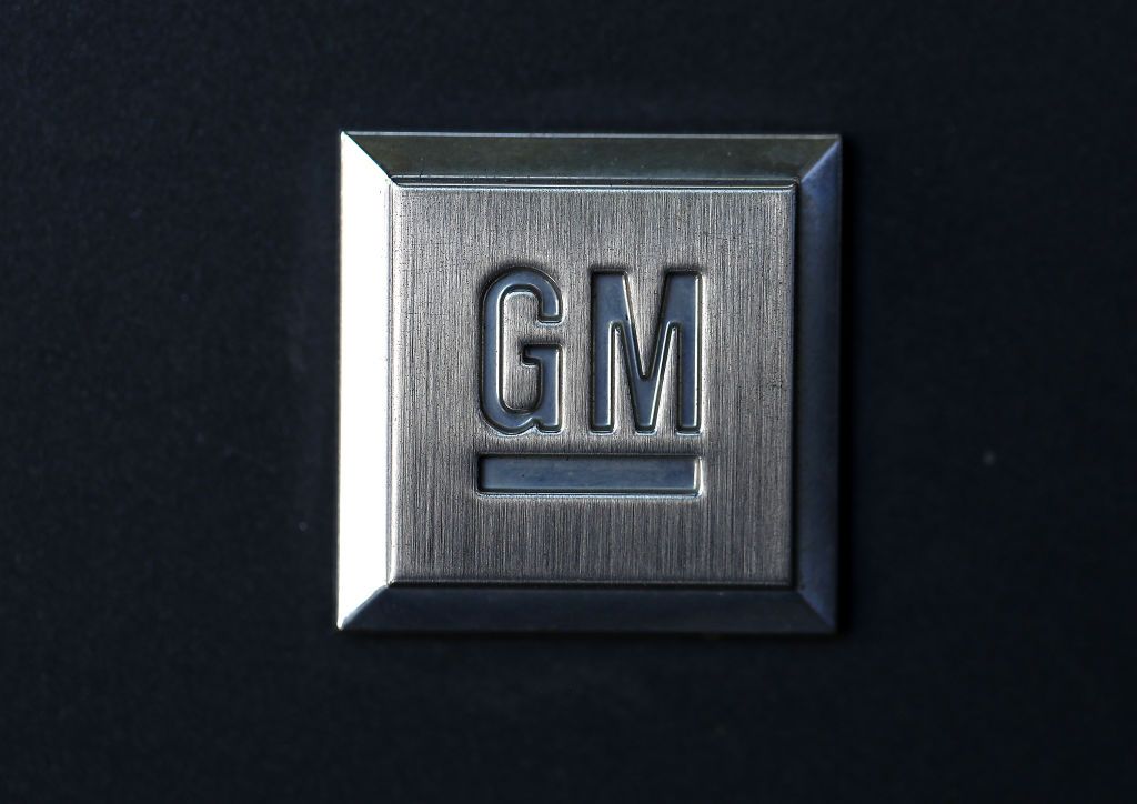 GM logo.